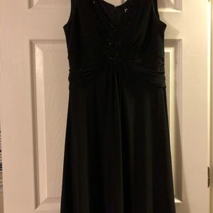 Jessica Howard little Black beaded sleeveless dress